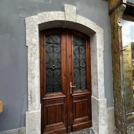 Unique Comfortable Apartment Laibach
